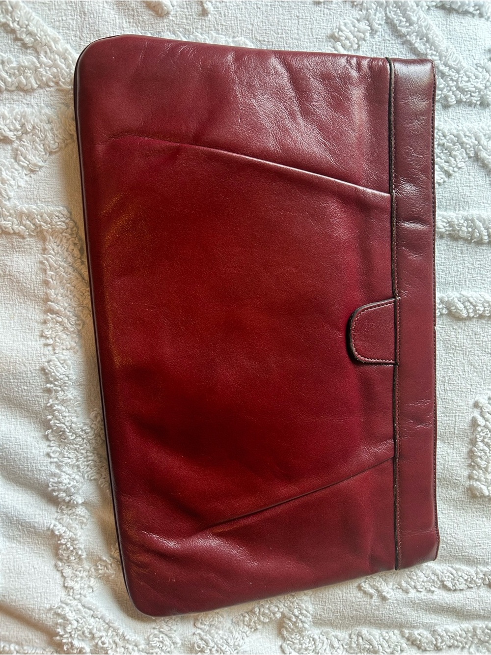 Vintage Burgundy Leather Aigner Clutch - Picture 9 of 14